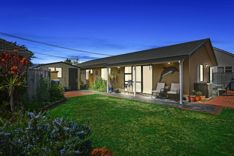 Photo of property in 33 Stephen Street, Trentham, Upper Hutt, 5018