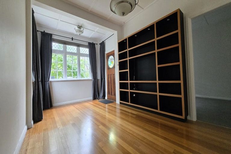 Photo of property in 6 Tui Street, Alicetown, Lower Hutt, 5010