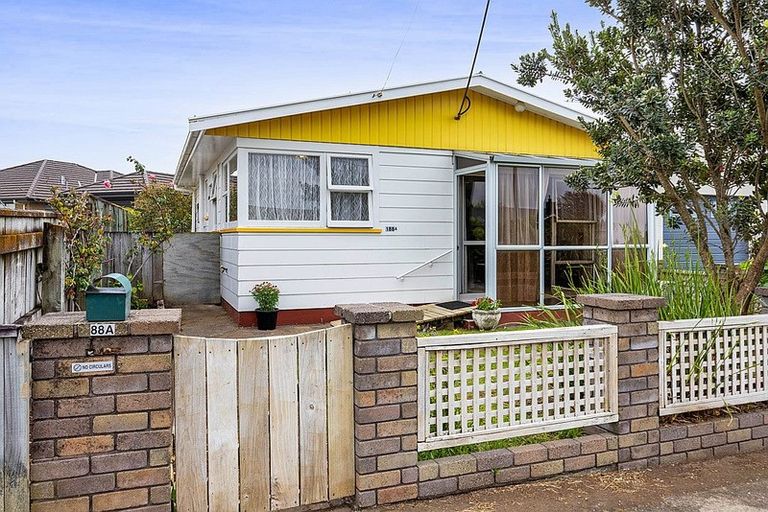 Photo of property in 188a Brooklands Road, Vogeltown, New Plymouth, 4310
