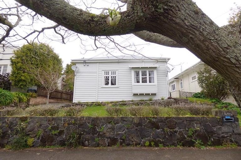 Photo of property in 83 Calgary Street, Mount Eden, Auckland, 1041