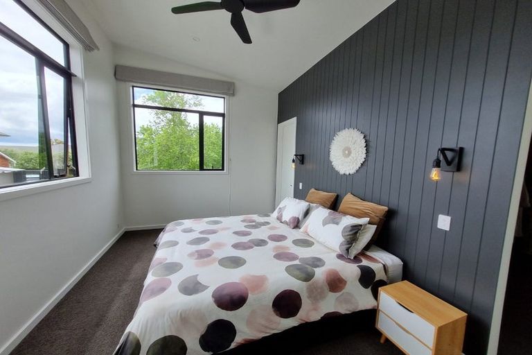 Photo of property in 4a Manon Crescent, Greenhithe, Auckland, 0632