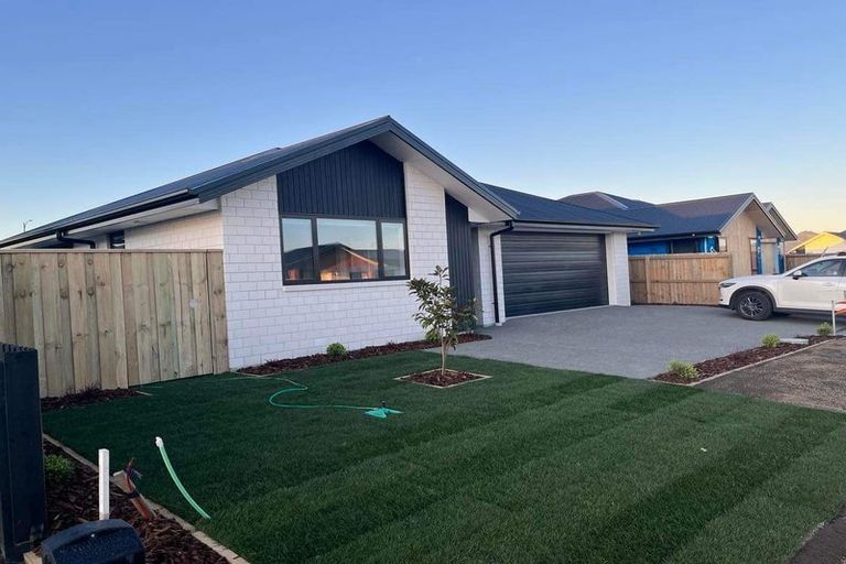 Photo of property in 14 Orchiston Way, Lincoln, 7608