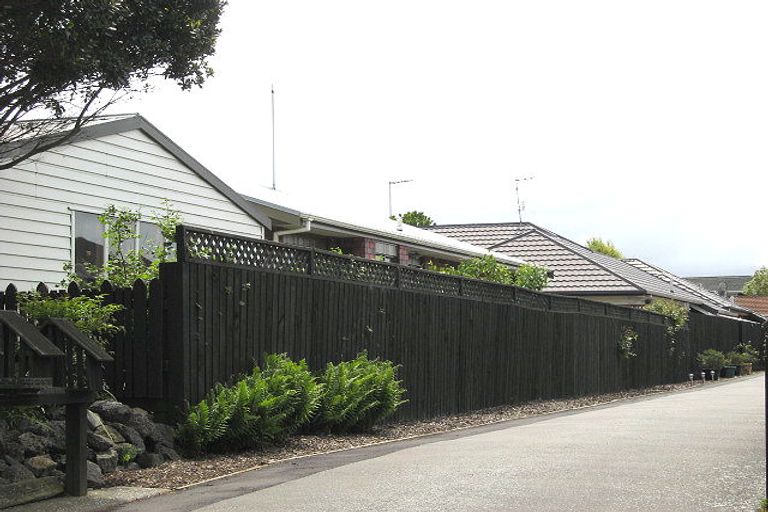 Photo of property in 44b Brookside Terrace, Bryndwr, Christchurch, 8053