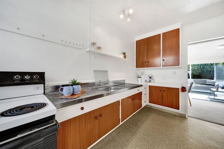 Photo of property in 3b Bideford Street, Brooklands, New Plymouth, 4310