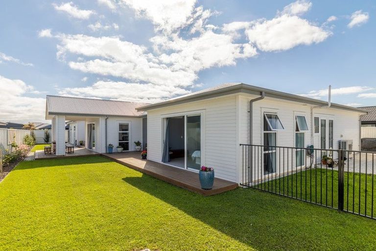 Photo of property in 16 Raptor Street, Rolleston, 7615