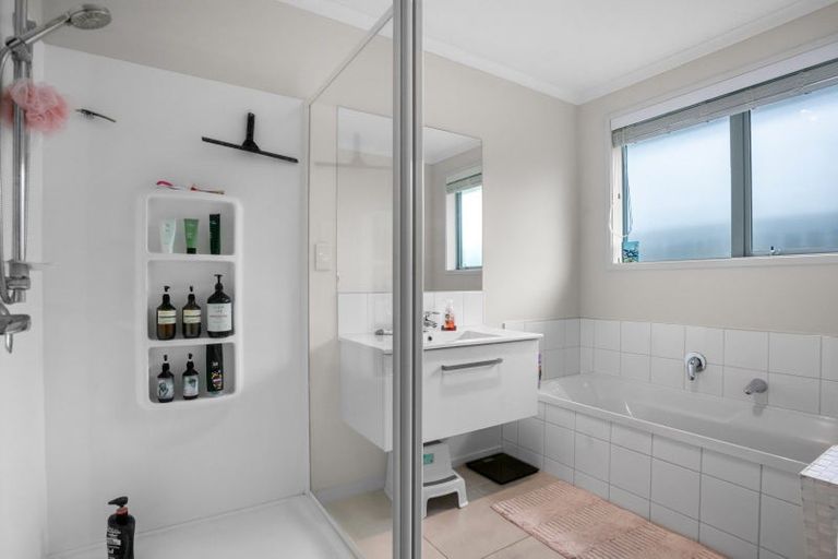 Photo of property in 25 Maniaroa Drive, Katikati, 3129