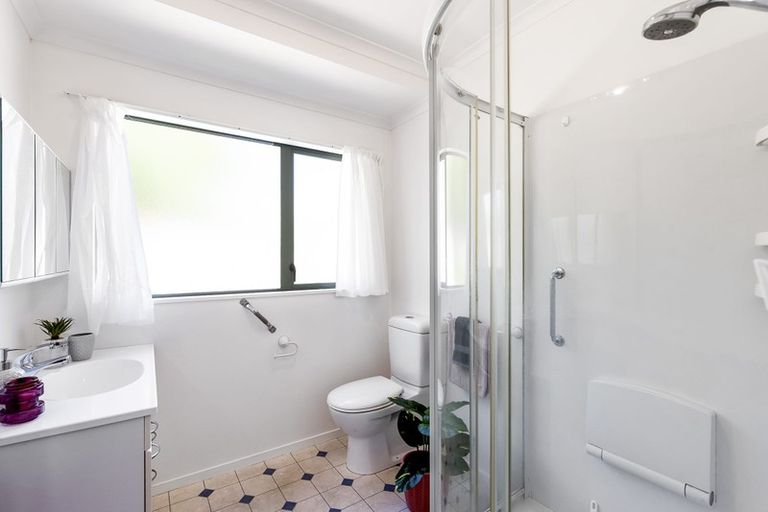 Photo of property in Brookvale Village, 8/17 Redwood Close, Paraparaumu, 5032