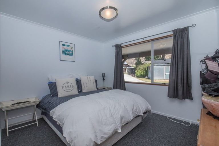 Photo of property in 206 Stone Street, Wanaka, 9305