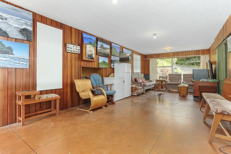 Photo of property in 141a Glengarry Road, Glen Eden, Auckland, 0602