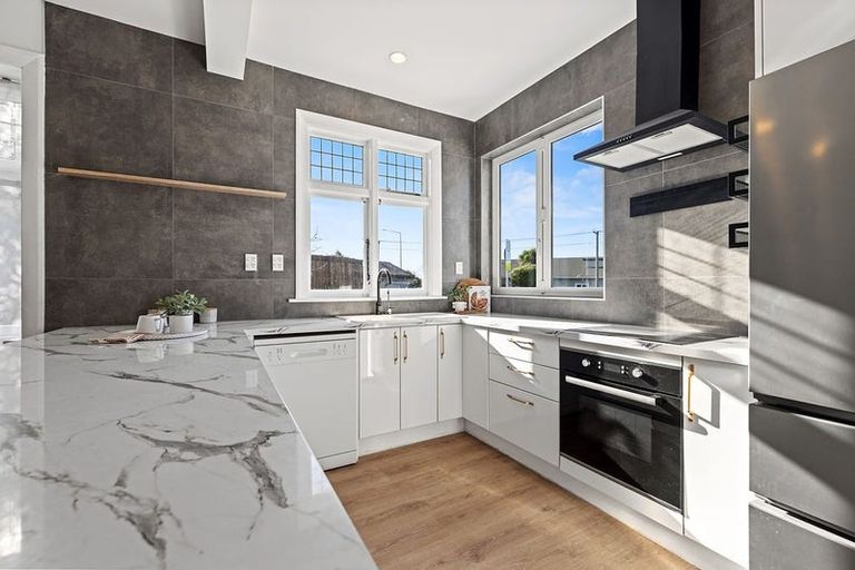 Photo of property in 186 Stapletons Road, Richmond, Christchurch, 8013