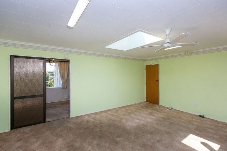 Photo of property in 13 Culzean Grove, Bell Block, New Plymouth, 4312