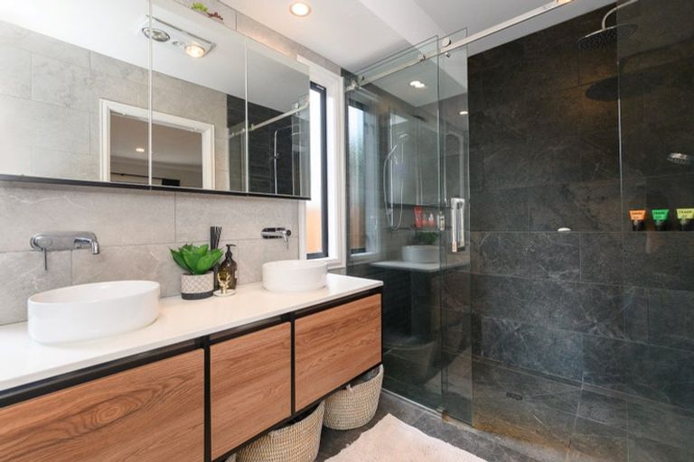 Photo of property in 27 Jarrah Park Drive, Pyes Pa, Tauranga, 3112