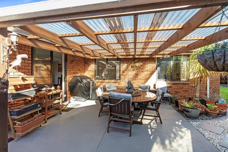 Photo of property in 100 Twin Oak Avenue, Papamoa Beach, Papamoa, 3118