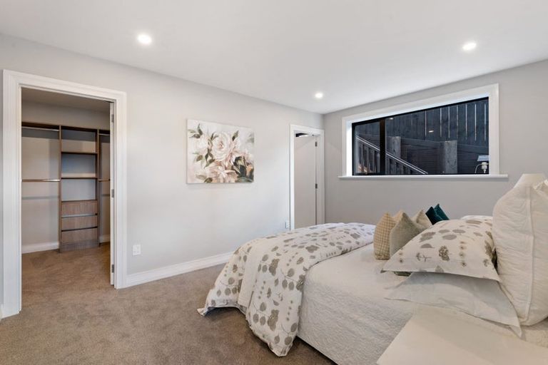 Photo of property in 9 Halcyon Bay Lane, Wainui, 0992