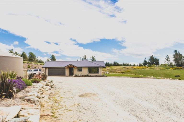Photo of property in 64 Watkins Road, Hawea Flat, Wanaka, 9382