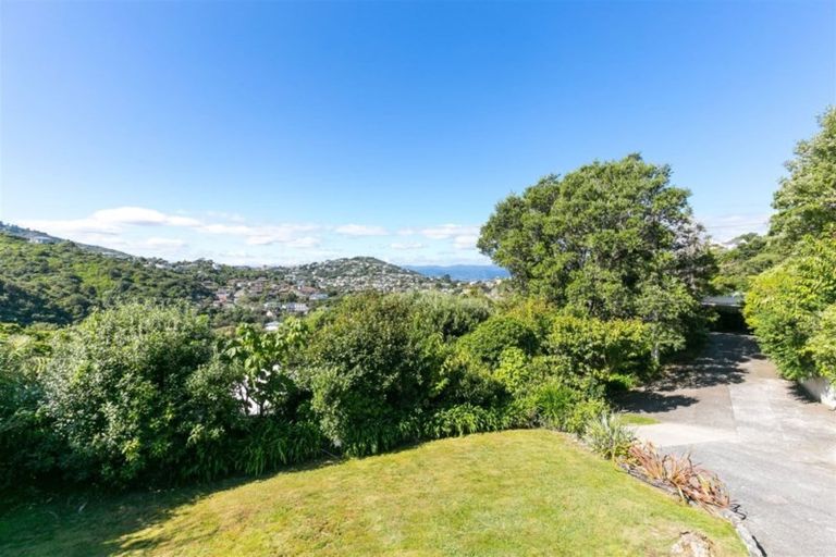 Photo of property in 59 Spencer Street, Crofton Downs, Wellington, 6035