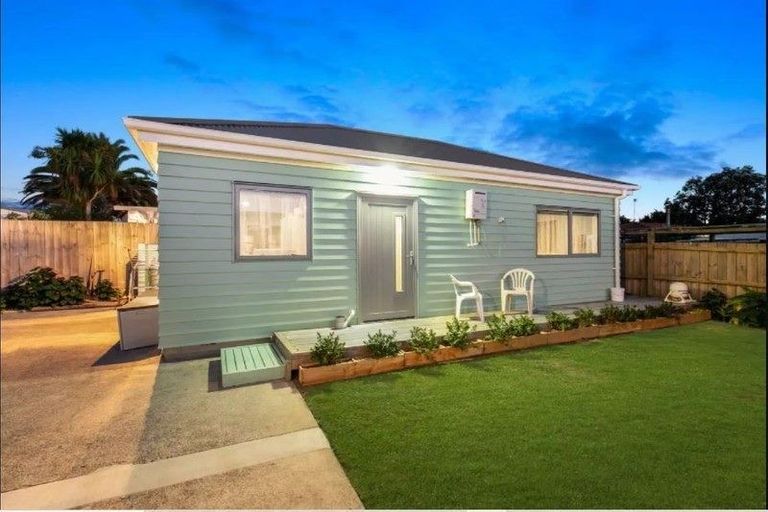 Photo of property in 127 Rowandale Avenue, Manurewa, Auckland, 2102