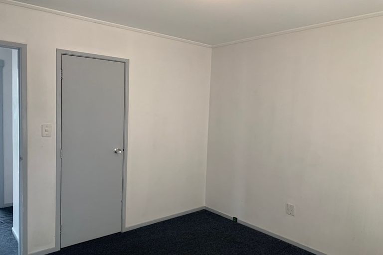 Photo of property in 34 Taitimu Drive, Weymouth, Auckland, 2103