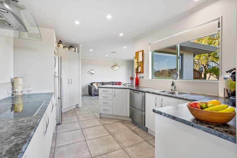 Photo of property in 8 Inlet Views, Stillwater, Silverdale, 0993