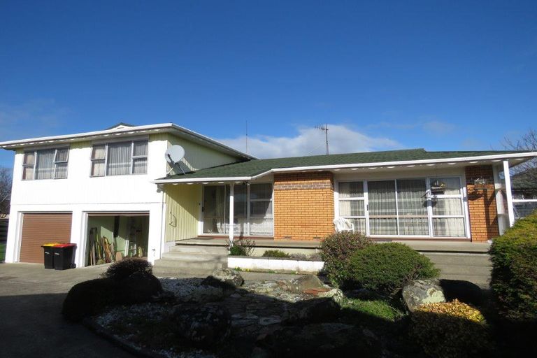 Photo of property in 61 Clifton Street, Windsor, Invercargill, 9810