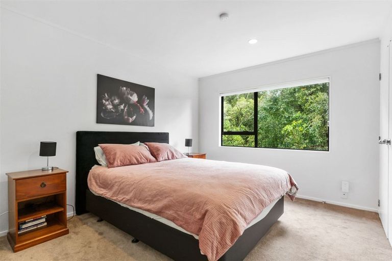 Photo of property in 2/26 Noeleen Street, Glenfield, Auckland, 0629