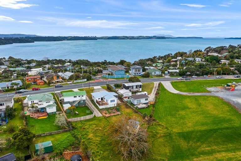 Photo of property in 392 Mahurangi East Road, Snells Beach, 0920