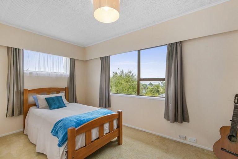 Photo of property in 34 Timaru Grove, Kelson, Lower Hutt, 5010