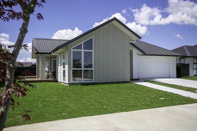 Photo of property in 32 Terry Came Drive, Cambridge, 3434