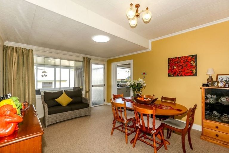 Photo of property in 8 Norman Street, Lower Vogeltown, New Plymouth, 4310