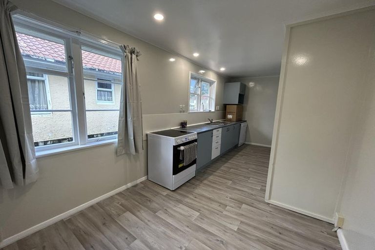 Photo of property in 37 Fleet Street, Naenae, Lower Hutt, 5011