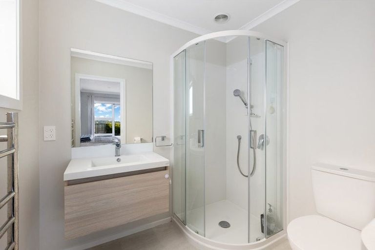 Photo of property in 169 Waipounamu Drive, Kelson, Lower Hutt, 5010