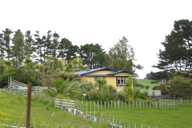 Photo of property in 859 Old North Road, Waimauku, 0882
