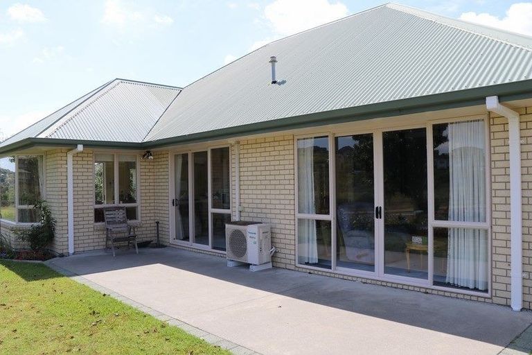 Photo of property in 61 Athfield Drive, Bethlehem, Tauranga, 3110