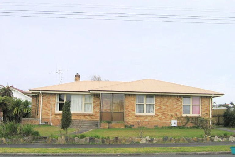 Photo of property in 45 Storey Avenue, Forest Lake, Hamilton, 3200