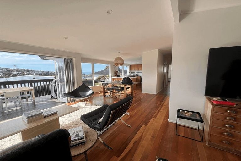 Photo of property in 1/51 East Coast Road, Milford, Auckland, 0620