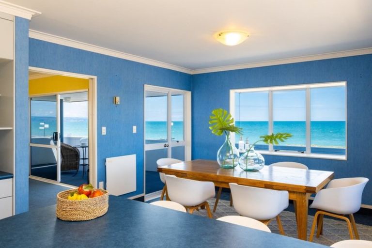 Photo of property in 99 The Esplanade, Westshore, Napier, 4110