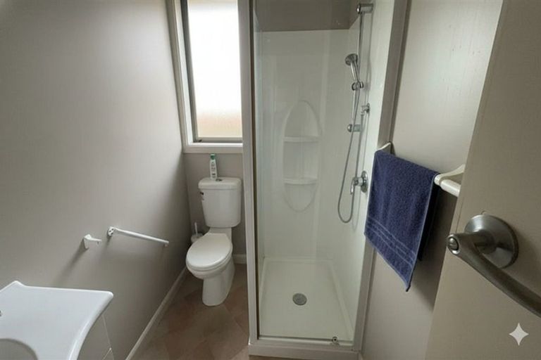 Photo of property in 1/373 Main Road North, Redwood, Christchurch, 8051