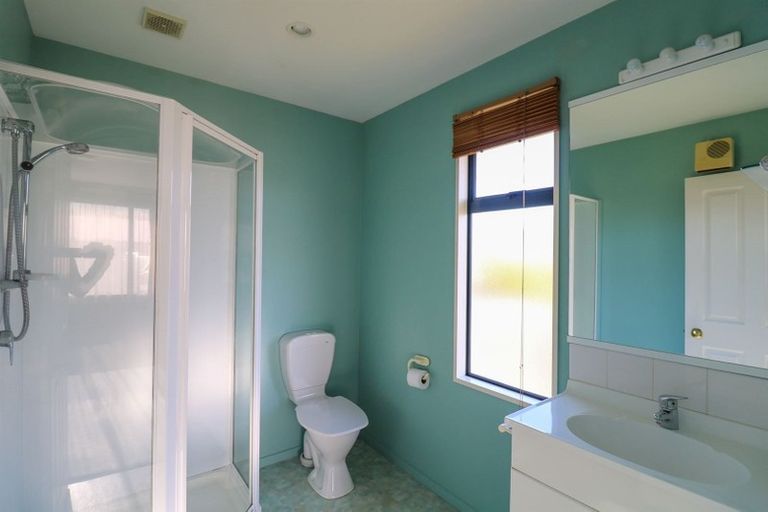 Photo of property in 70 Temple Crescent, Gleniti, Timaru, 7910