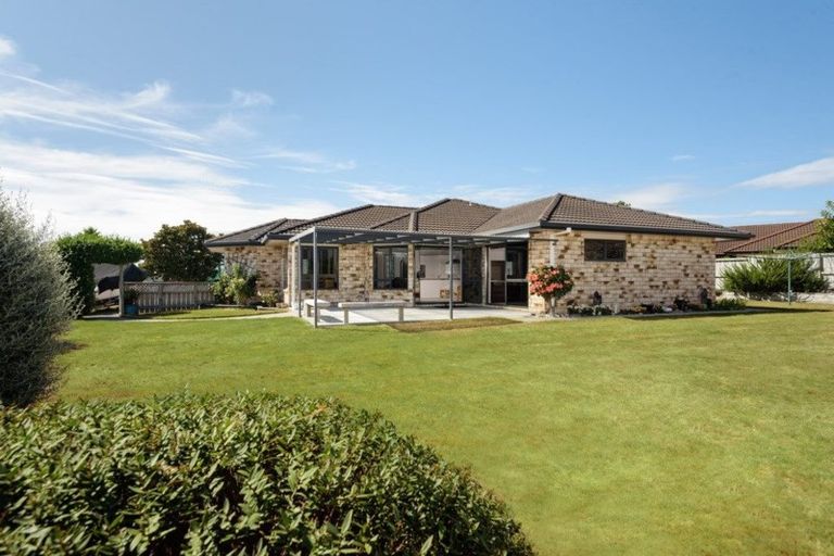 Photo of property in 7 Donelle Place, Te Puke, 3119