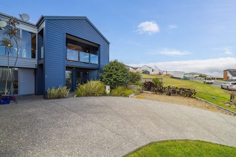 Photo of property in 9 Muriwai Drive, Diamond Harbour, Lyttelton, 8971