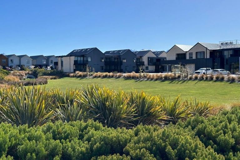 Photo of property in 24/7 Northlake Drive, Wanaka, 9305