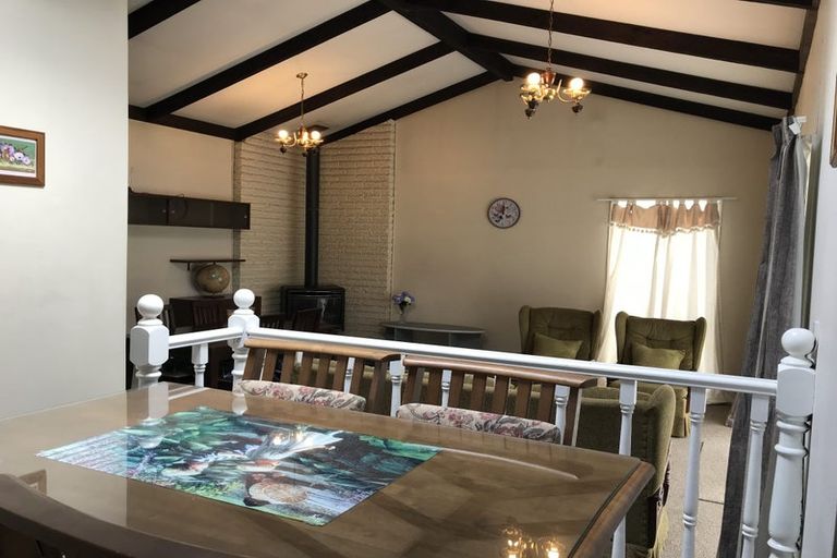 Photo of property in 1/271 Memorial Avenue, Burnside, Christchurch, 8053