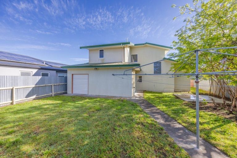 Photo of property in 23 Gebbie Road, Taradale, Napier, 4112