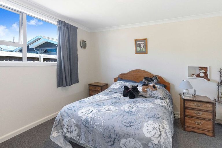 Photo of property in 37 Flemington Avenue, North New Brighton, Christchurch, 8083