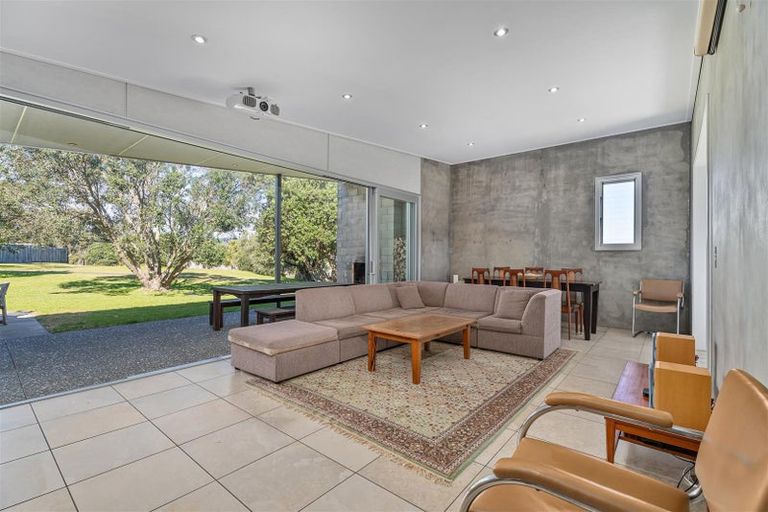 Photo of property in 111 Kauri Crescent, Matarangi, Whitianga, 3592