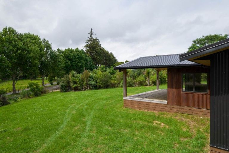 Photo of property in 16 Pa Road, Kerikeri, 0230