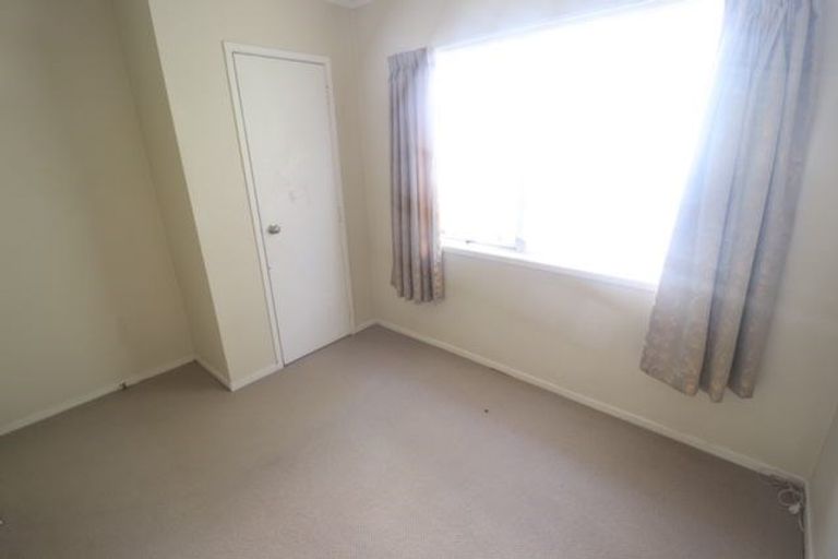 Photo of property in 4a Branston Avenue, Browns Bay, Auckland, 0630