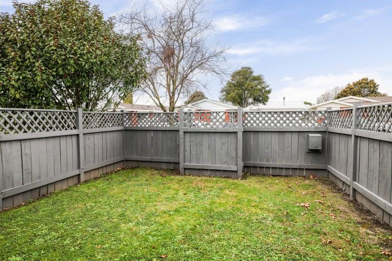 Photo of property in 2/800 Miller Street, Hastings, 4122