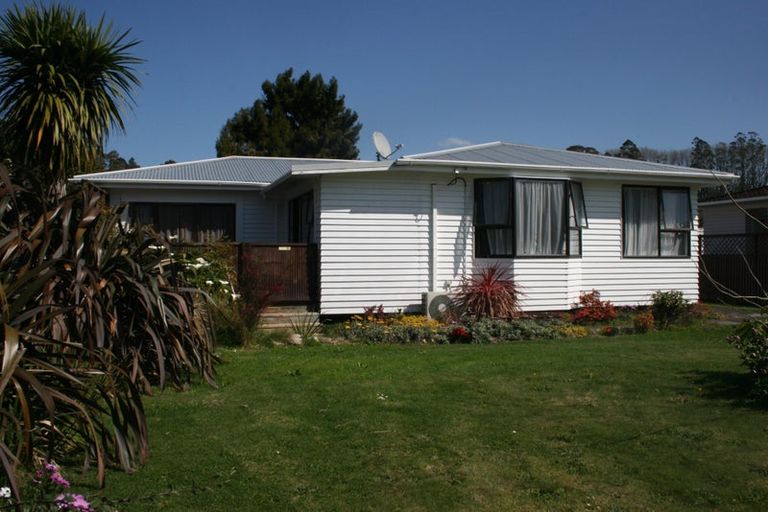 Photo of property in 22 Mackenzie Street, Kawerau, 3127