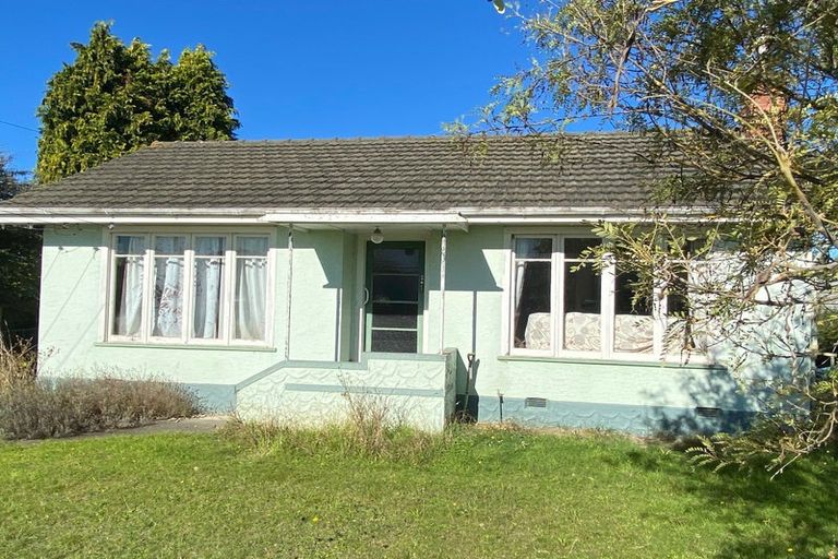 Photo of property in 7 Moorhouse Street, Waimate, 7924